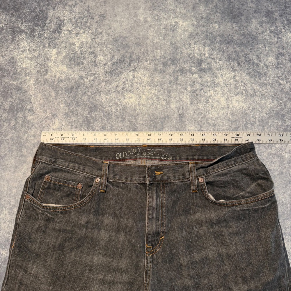 Old Navy Mens Boot-Cut Jeans Gray Washed Denim 40x32 Y2K Casual Streetwear - Picture 4 of 6